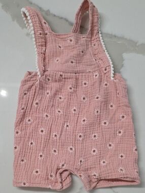 Pink Daisy Embroidered Baby 6-9 One-Piece Romper